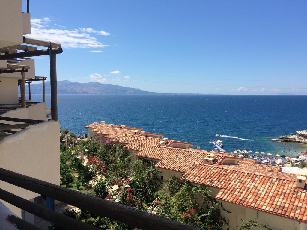 Apartments Wonderful Bay Sarandë Buitenkant foto